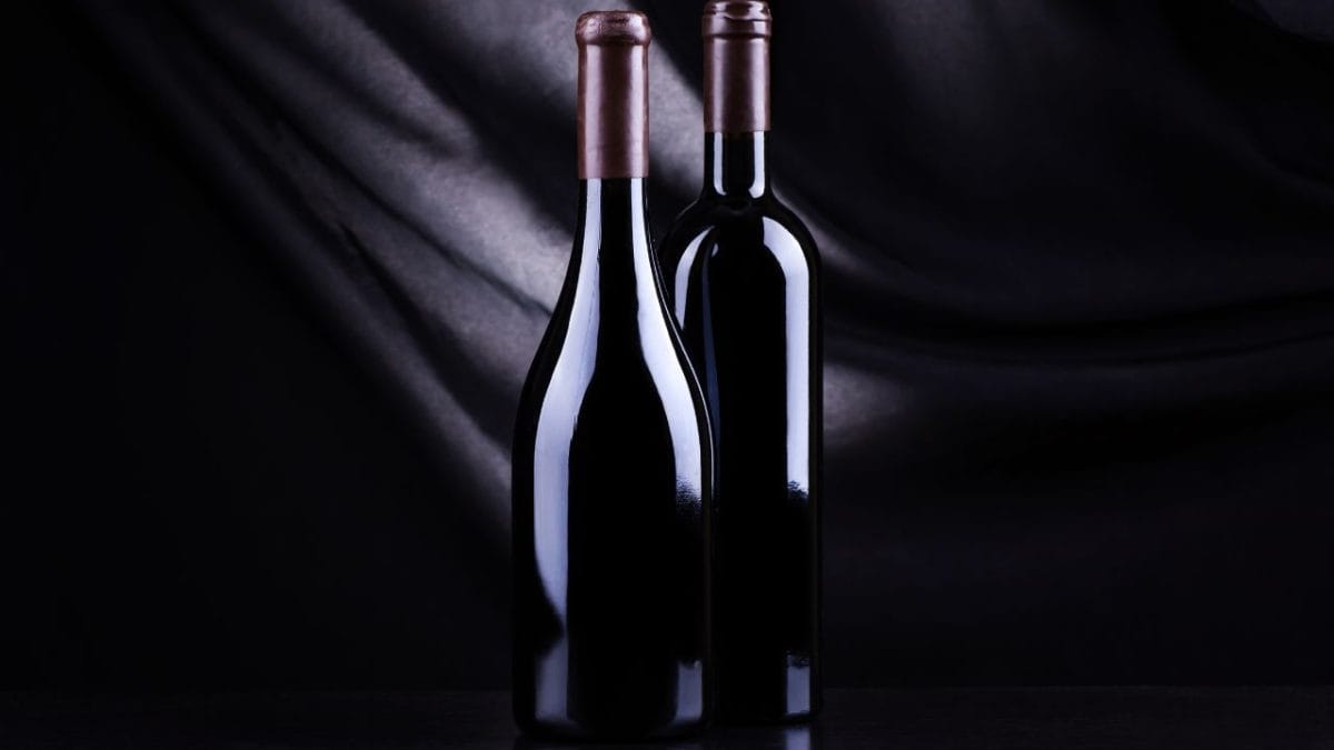 ¿Por qué usamos ¿Por qué usamos botellas de vidrio oscuro también en vinos blancos y rosados?